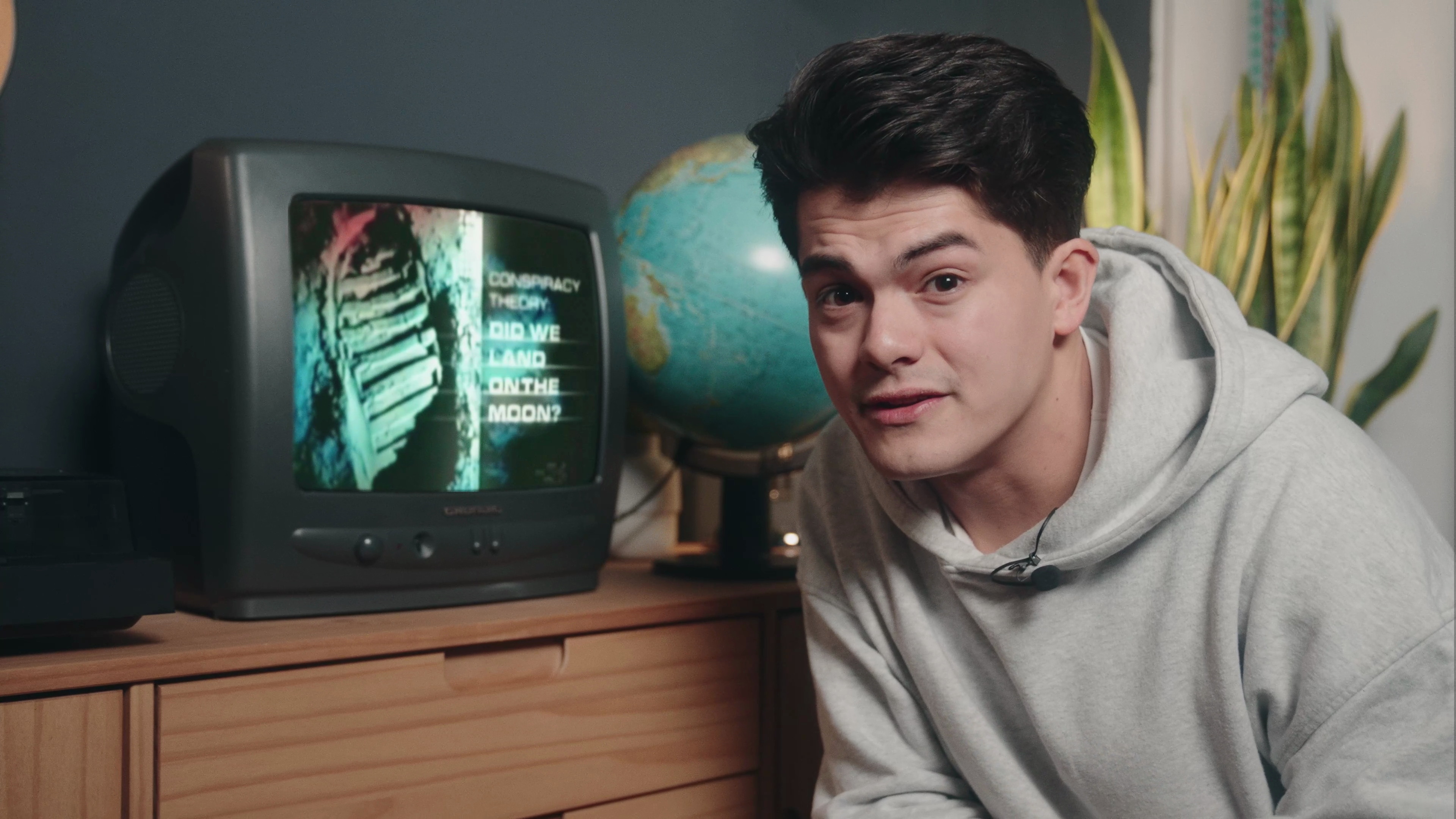 Video Essays Chris Müller — Bild